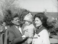 Wahlsieger John F. Kennedy mit Familie 1960