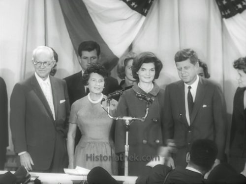 Wahlsieger John F. Kennedy mit Familie 1960