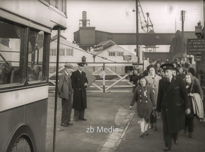 Erster Kindertransport erreicht England 1938