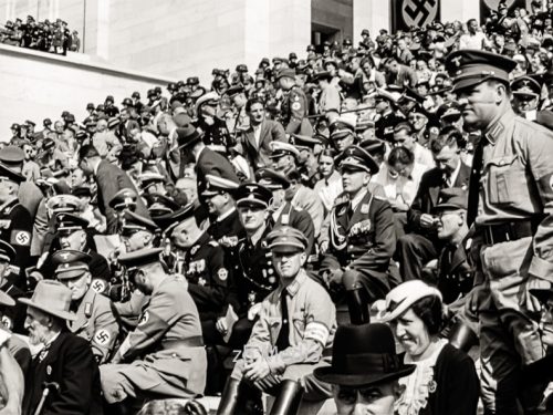 Reichsparteitag 1937 in Nürnberg NS-Anhänger