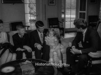 John F. Kennedy mit Famile Walter Schirra