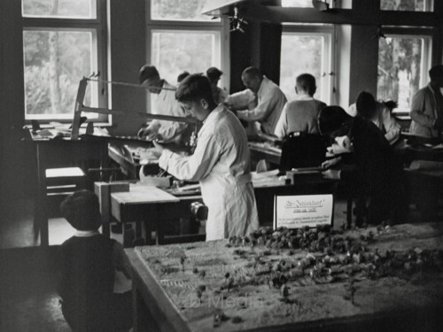 Deutschland 1937. Zinnowaldschule in Berlin