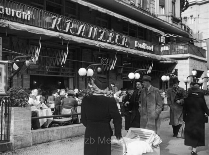 Deutschland 1937, Café Kranzler, Berlin