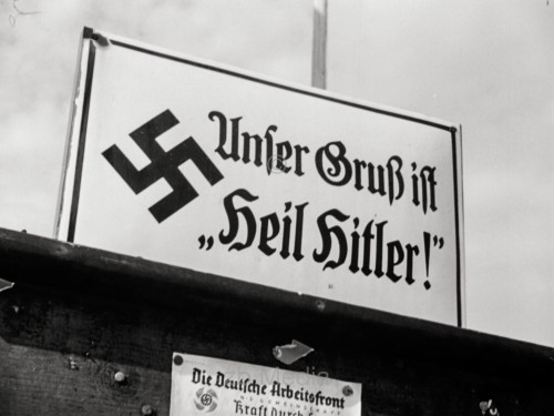 Deutschland 1937, Schild "Heil Hitler"