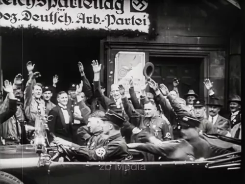 NSDAP Parteitag Nürnberg 1927, Hitler in Auto
