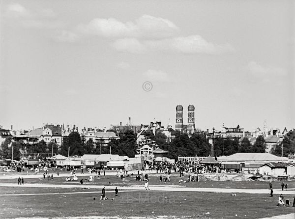 Theresienwiese München, Mai 1946