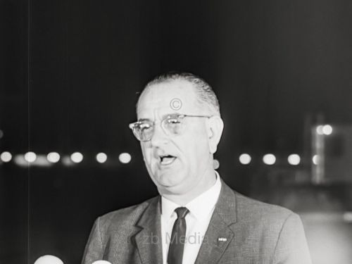 Lyndon B. Johnson nach der Ermordung von John F. Kennedy, 1963