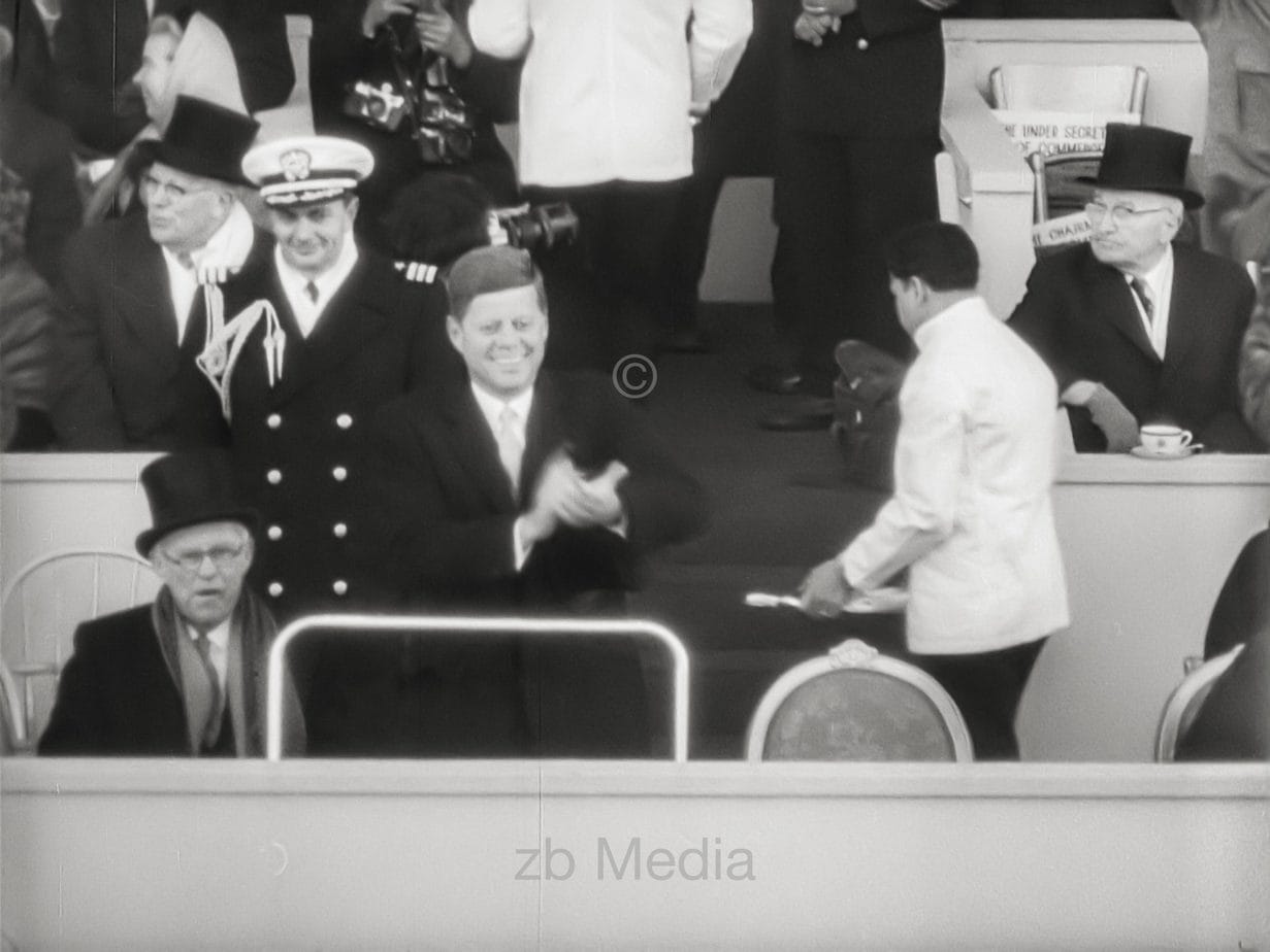 Präsident John F. Kennedy, Amtseinführung 1961