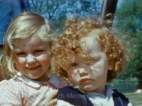 Spielende Kinder, London, Mai 1944