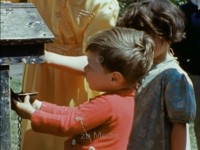 Spielende Kinder, London, Mai 1944