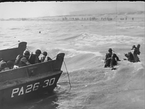 Britische Soldaten landen beim D-Day 1944 in der Normandie