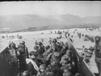 Britische Soldaten landen beim D-Day 1944 in der Normandie