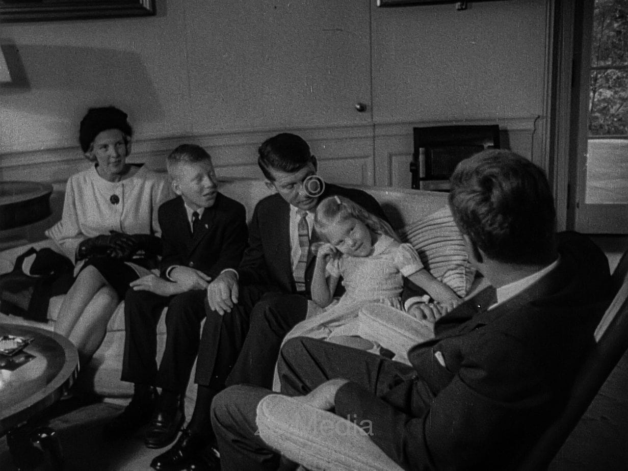 John F. Kennedy mit Famile Walter Schirra