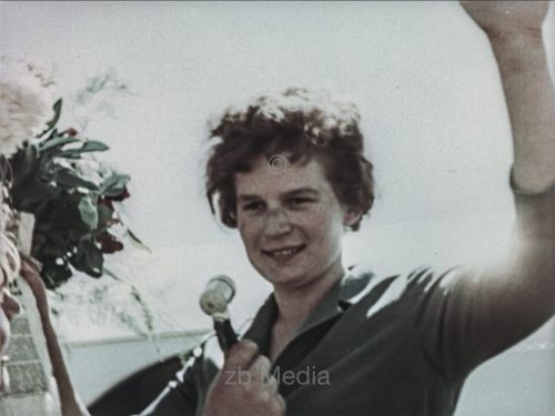 Valentina Tereschkowa nach der Landung