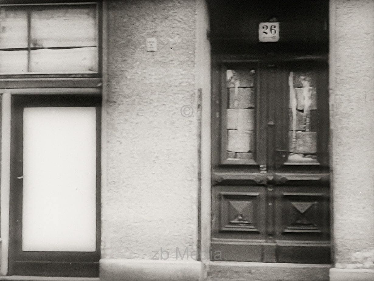 Bernauer Straße, Berliner Mauer 1961