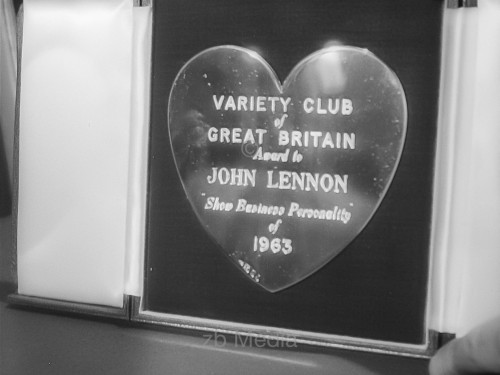 Auszeichnung John Lennon Variety Club 1964