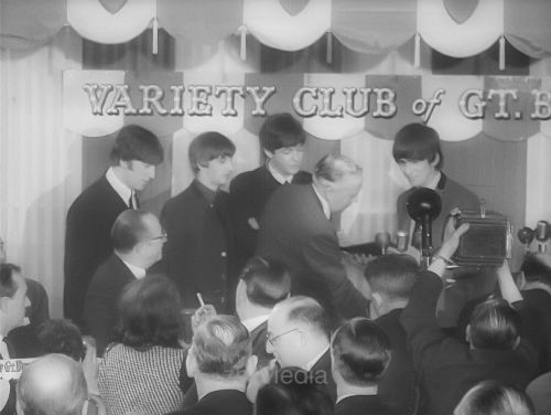 Die Beatles mit Harold Wilson Variety Club 1964