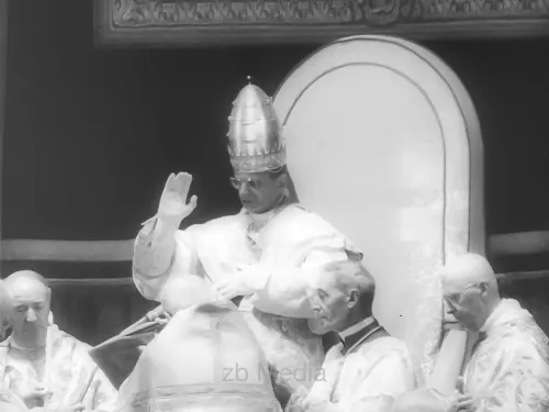 Krönung Papst Paul VI. in Rom