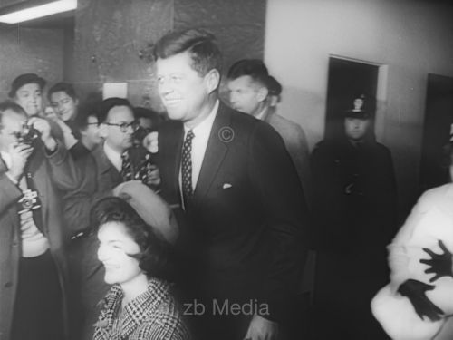 John und Jacqueline Kennedy nach Geburt ihres Sohns