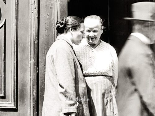 Frauen in Berlin 1930