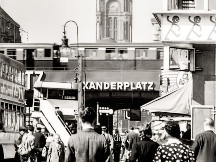 Alexanderplatz in Berlin 1930