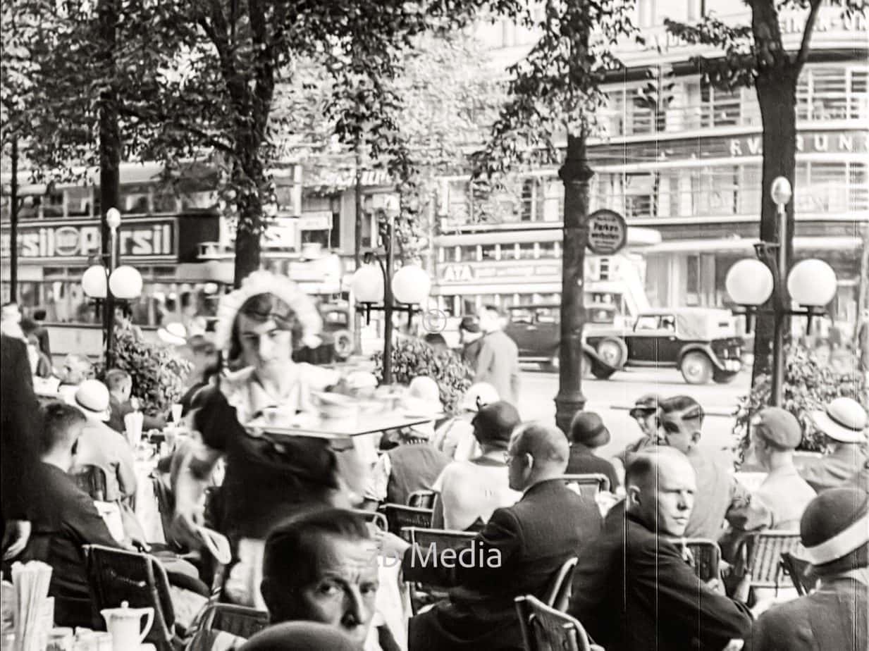 Café Kranzler in Berlin 1930