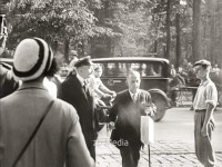 Passanten in Berlin 1930