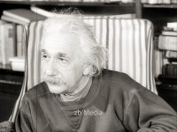 Albert Einstein und Anti-Atombewegung 1946