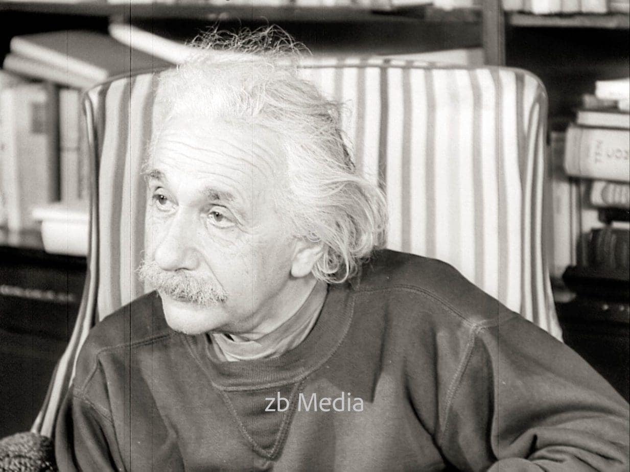 Albert Einstein und Anti-Atombewegung 1946