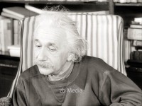 Albert Einstein und Anti-Atombewegung 1946
