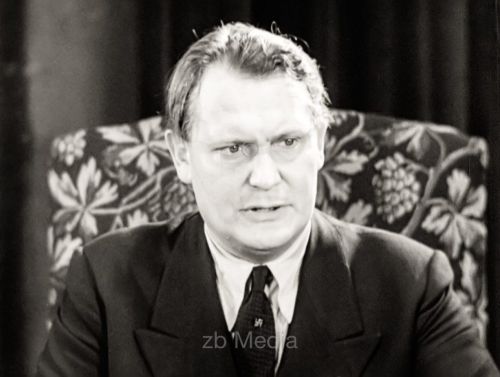 Reichtagspräsident Hermann Göring bei Rundfunkrede 1933