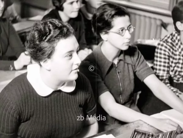 Schulklasse in der jüdischen Goldschmidtschule in Berlin 1937