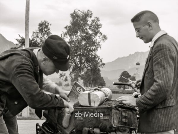 Radtour in Oberbayern 1937