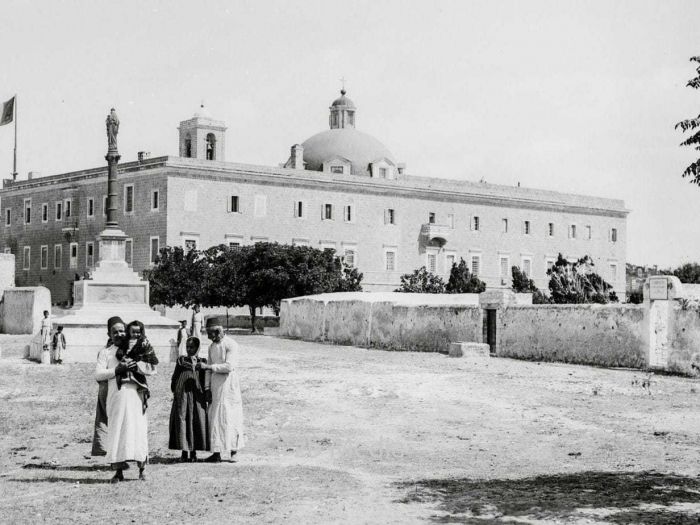 Karmeliterkloster Stella Maris in Palästina 1935