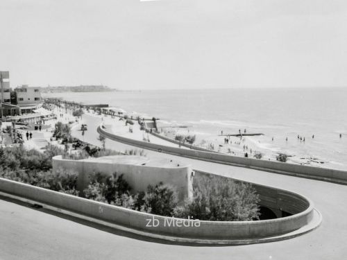 Strandpromenade von Tel Aviv 1935