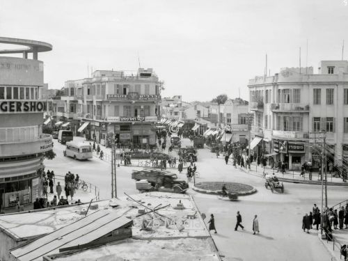 Tel Aviv Straßenkreuzung Allenby, Carmel & Nachlat Benjamin Str.