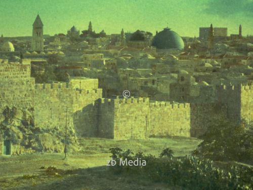 Jerusalem von Gordon's Kalvarienberg 1935