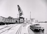 Fordwerke am Rhein bei Köln 1937