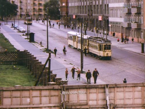 Berliner Mauer an der Bernauer Straße 1961