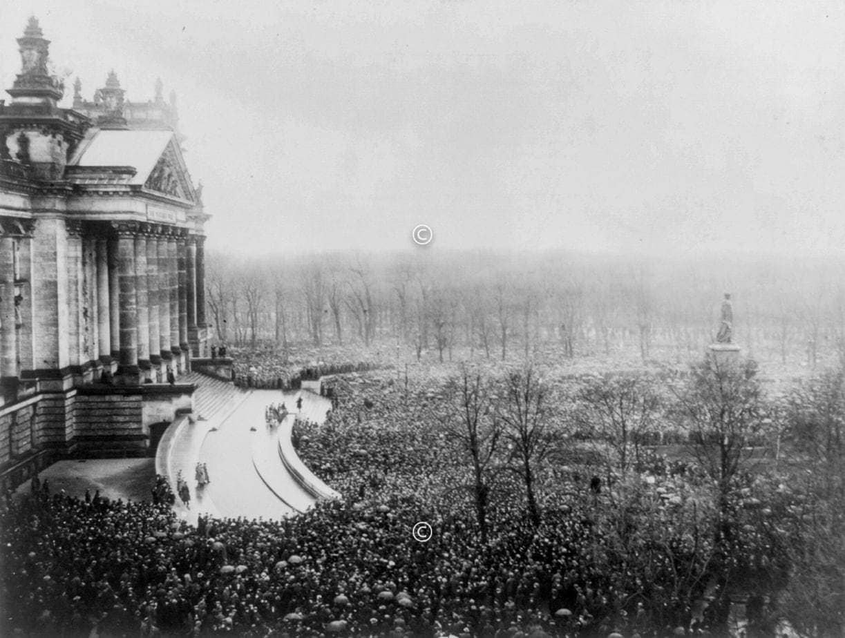 Kundgebung Reichstag Berlin November 1918