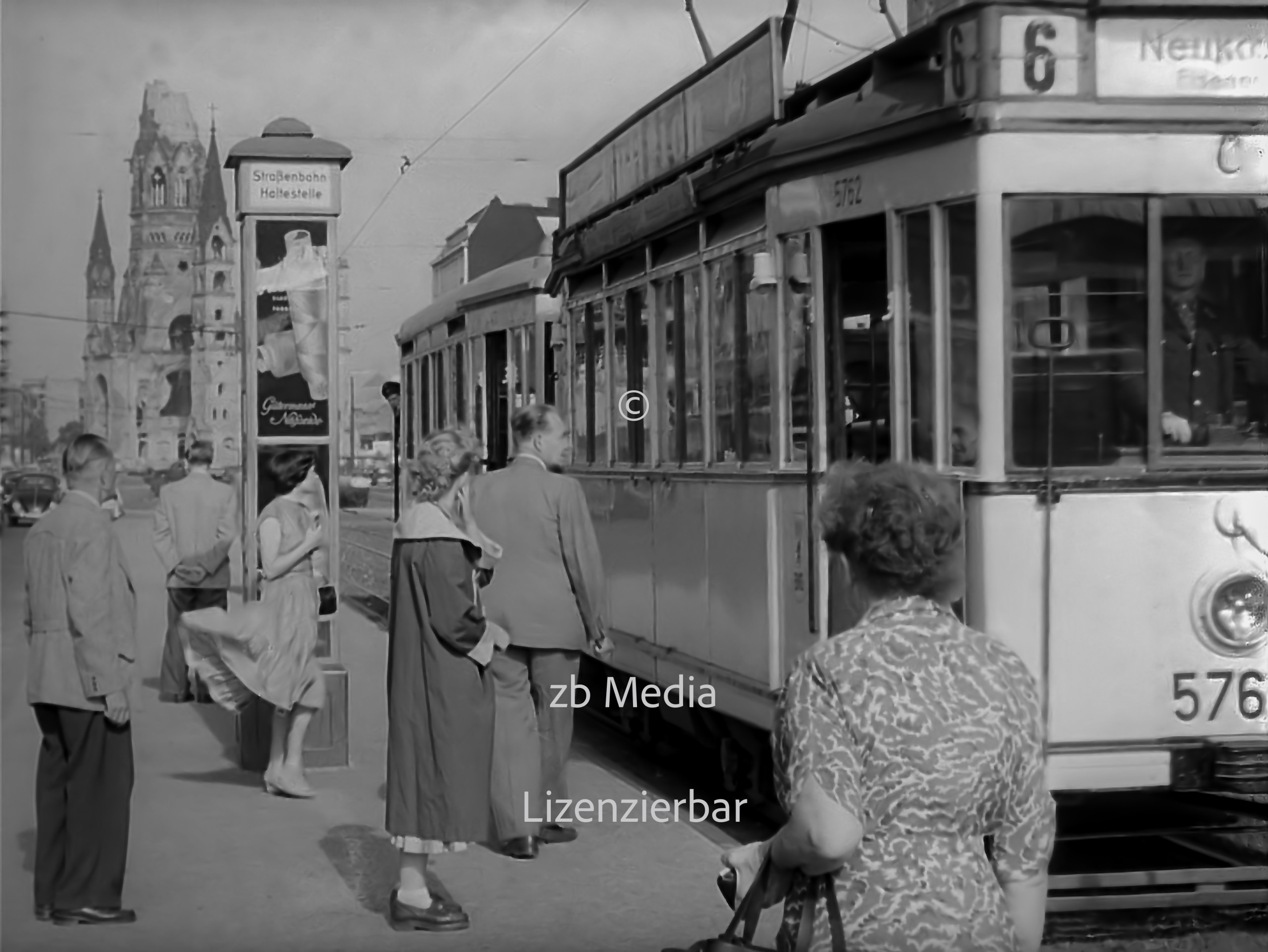 Straßenbahnhaltestelle Berlin 1955