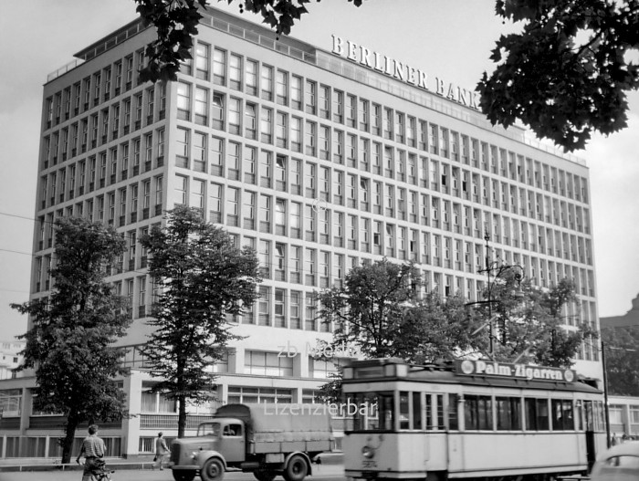 Berliner Bank an der Hardenbergstraße 1955