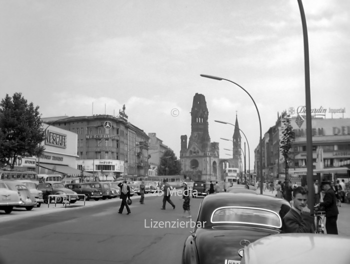 Gedächtniskirche, Kurfürstendamm Berlin 1955