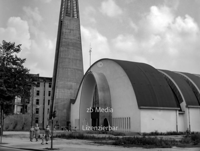 St. Canisius-Kirche Berlin 1955