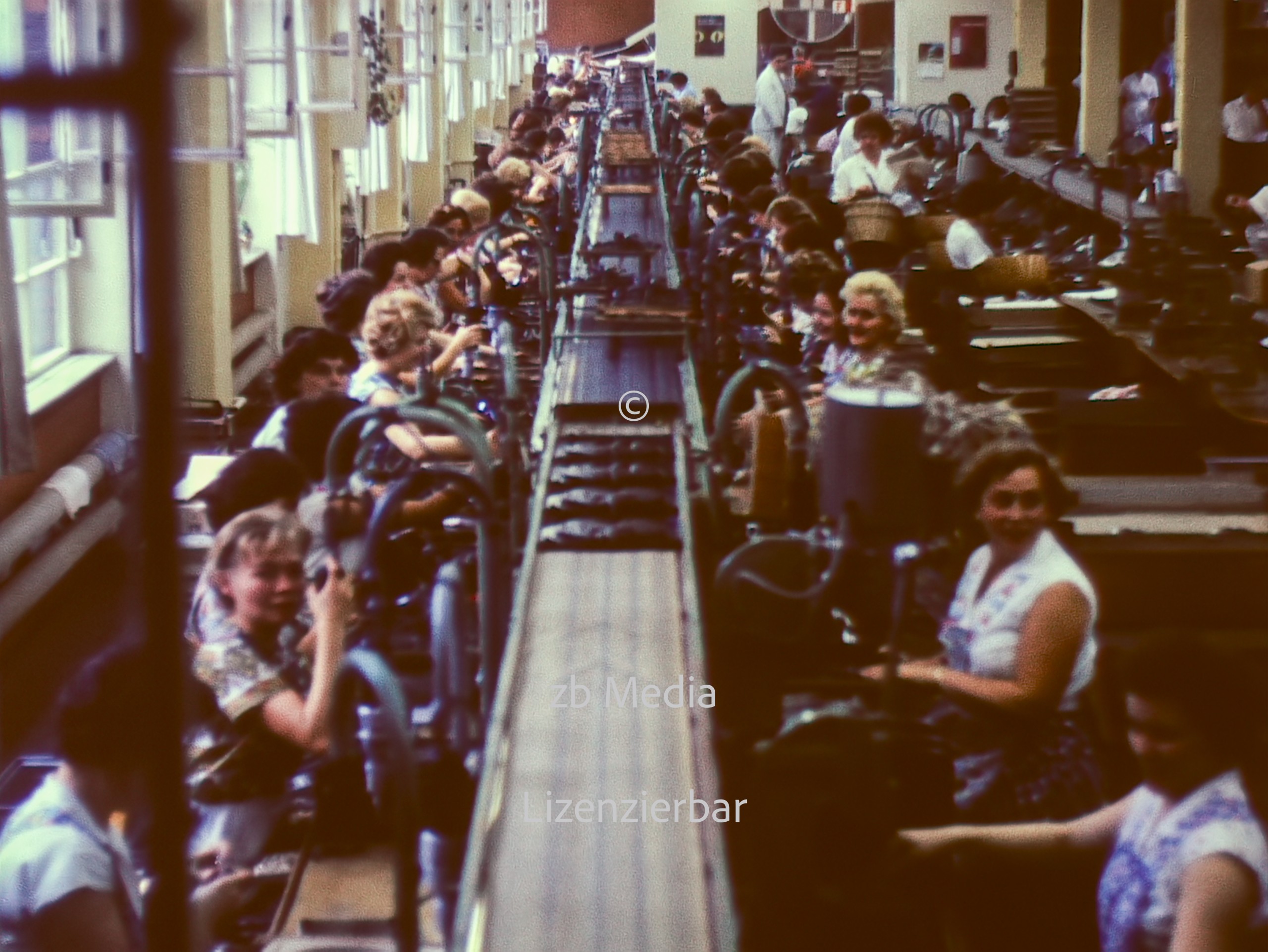 Fabrikarbeiterinnen in Berlin 1961