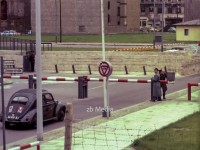 Kontrolle am Checkpoint Charlie Berlin 1961