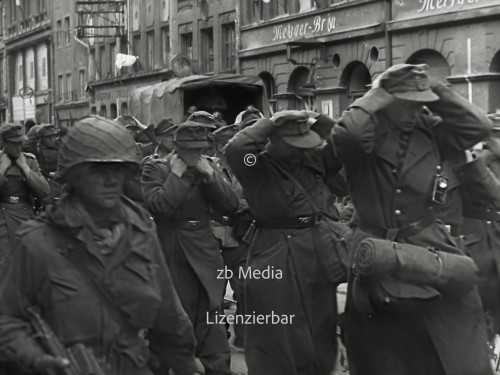 Kriegsgefangene in München Mai 1945