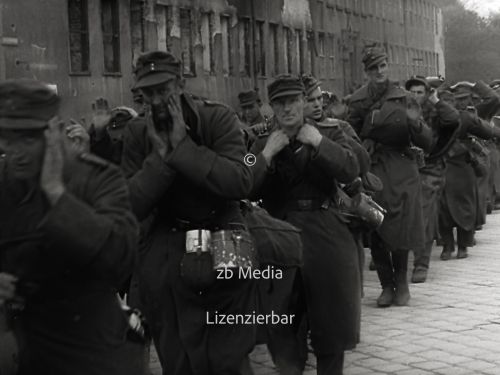 Kriegsgefangene in München Mai 1945