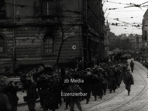 Kriegsgefangene in München Mai 1945