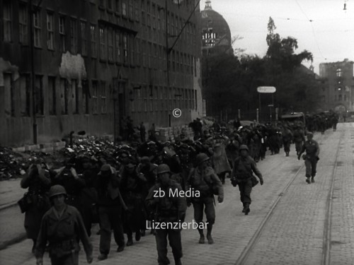 Kriegsgefangene in München Mai 1945